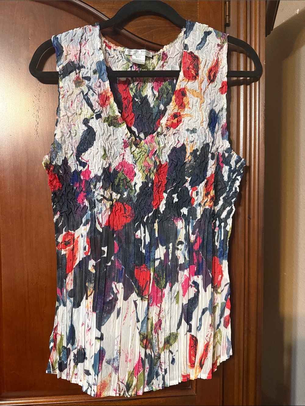 Alberto Makali Multicolor Pleated V-Neck Tank Size XL